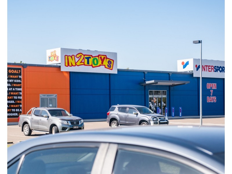 2/2B Reef Pl Cnr Shute Harbour Rd/Paluma Rd, Cannonvale QLD 4802