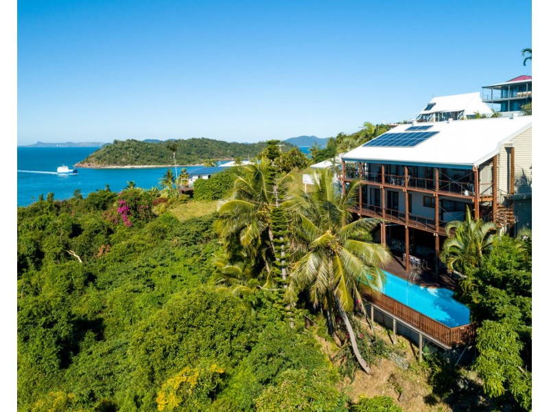 7 Warrain Street, Shute Harbour QLD 4802