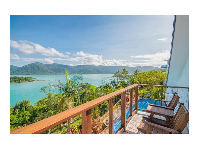 2 Shutehaven Close, Shute Harbour QLD 4802