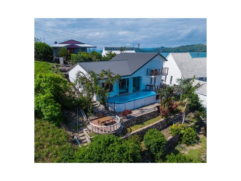 2 Shutehaven Close, Shute Harbour QLD 4802