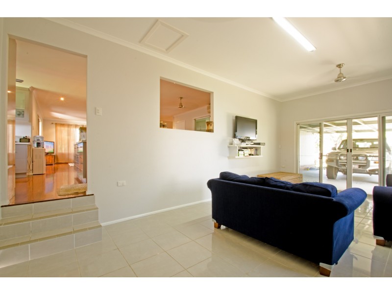 15 Sterry Street, Proserpine QLD 4800