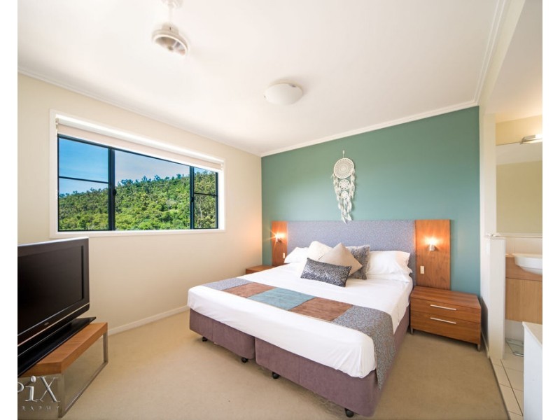 30/15 Flame Tree Court, Airlie Beach QLD 4802