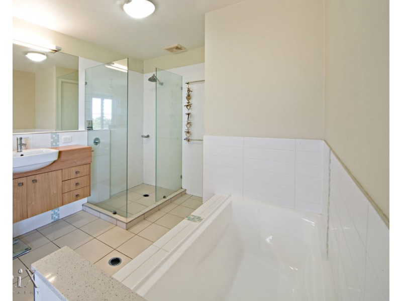 30/15 Flame Tree Court, Airlie Beach QLD 4802