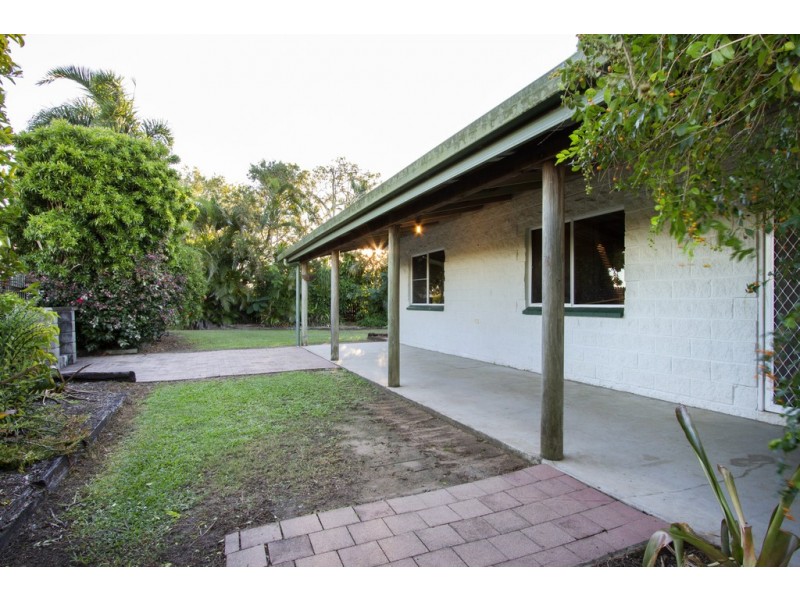 1 Carnation Street, Proserpine QLD 4800