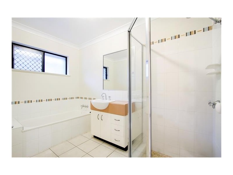 35 Sanctuary Avenue, Jubilee Pocket QLD 4802