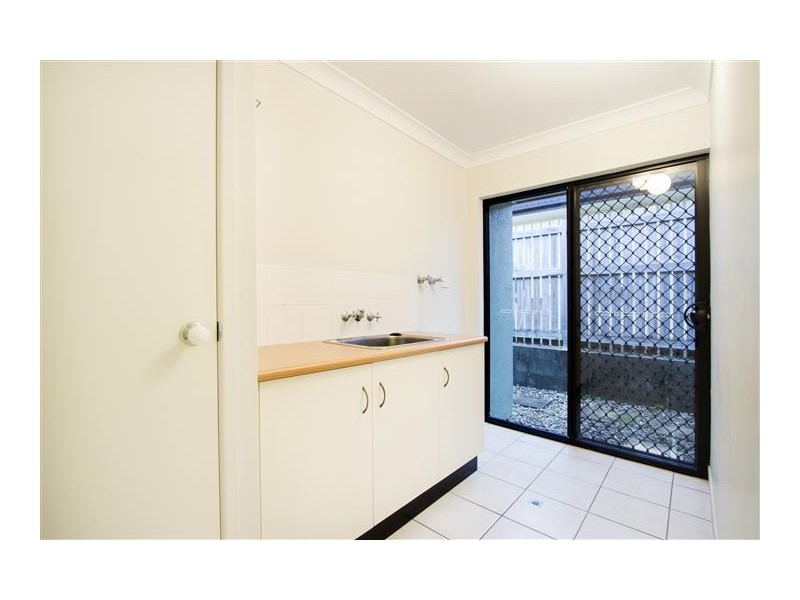 35 Sanctuary Avenue, Jubilee Pocket QLD 4802