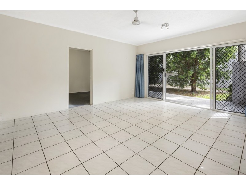 5B/10 Island Drive, Cannonvale QLD 4802