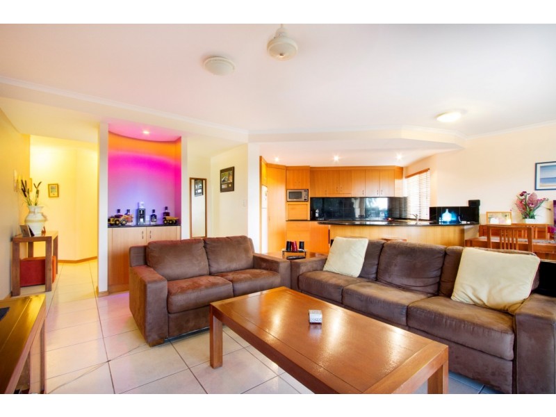 2/6 Orana Street, Airlie Beach QLD 4802