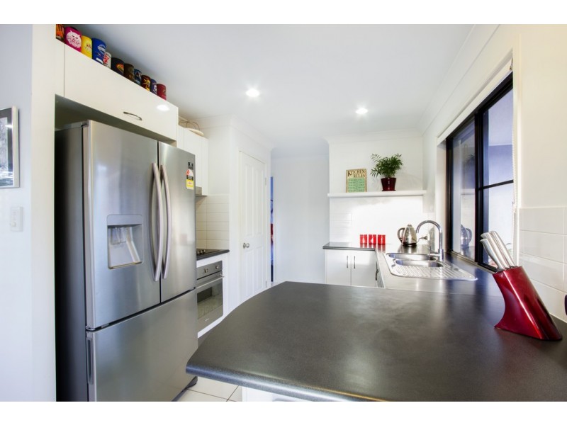 7a Wills Court, Cannonvale QLD 4802