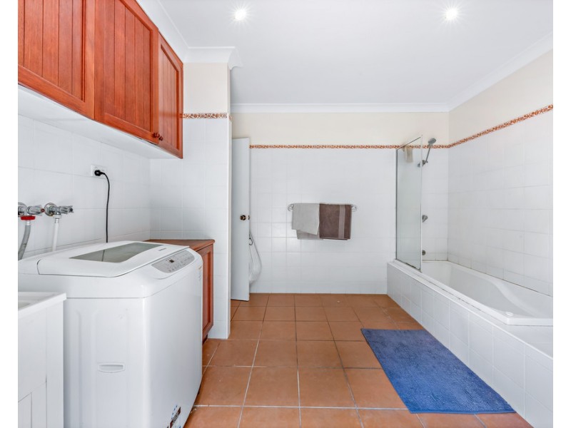 10 Airlie Crescent, Airlie Beach QLD 4802