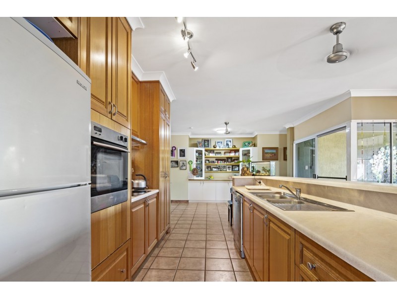 25 Carnation Street, Proserpine QLD 4800