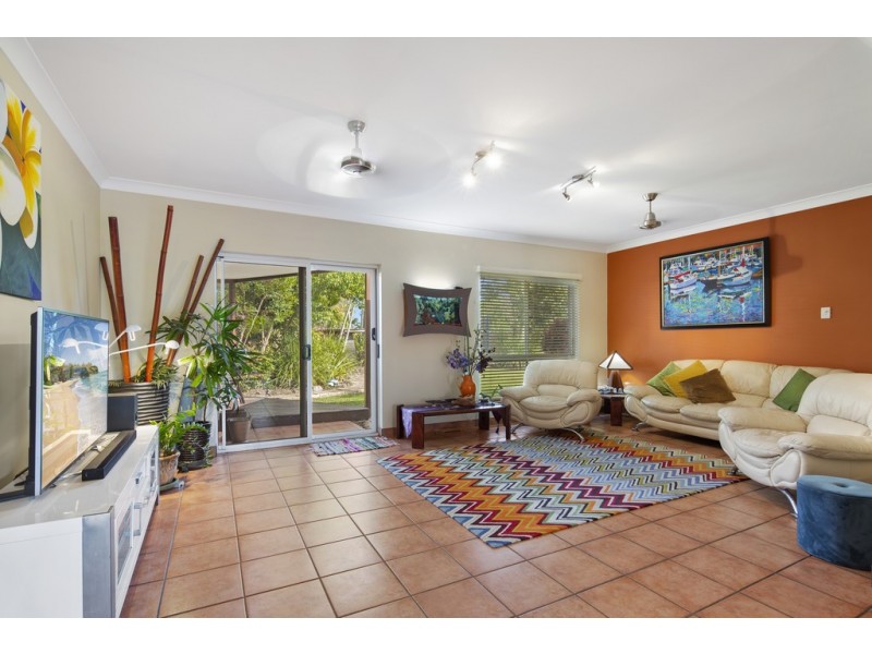 25 Carnation Street, Proserpine QLD 4800