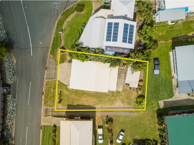 12 Broadwater Avenue, Airlie Beach QLD 4802