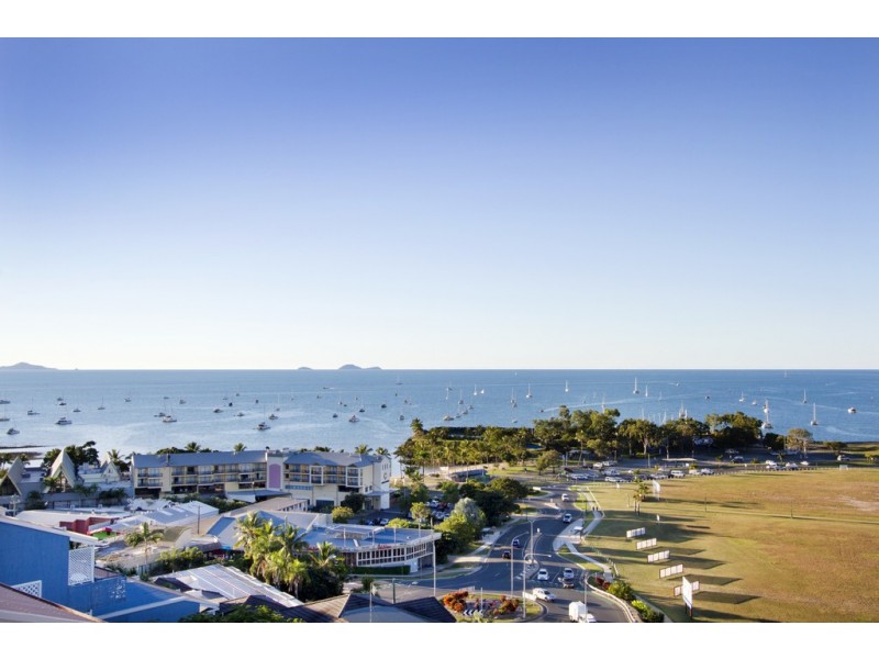 52 and 52A /5 Golden Orchid Drive, Airlie Beach QLD 4802