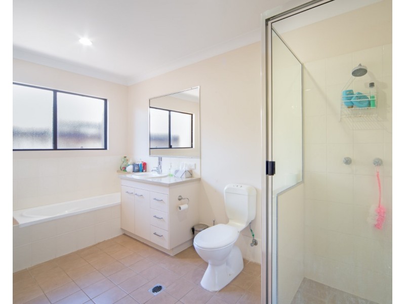 86 Abell Road, Cannonvale QLD 4802