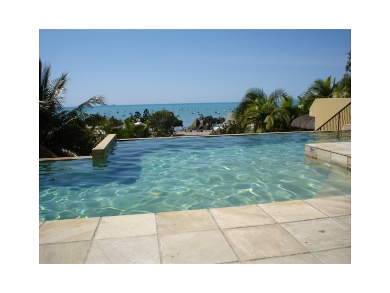 14/4 Golden Orchid Drive, Airlie Beach QLD 4802