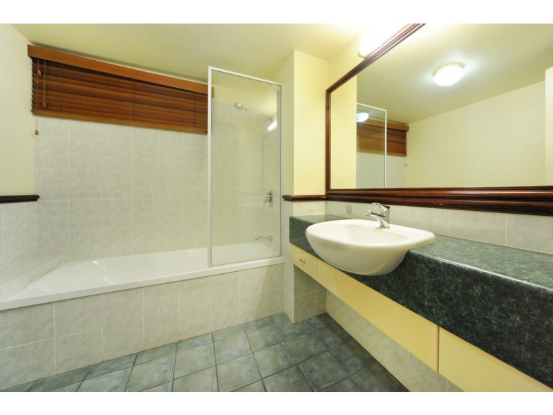 14/4 Golden Orchid Drive, Airlie Beach QLD 4802