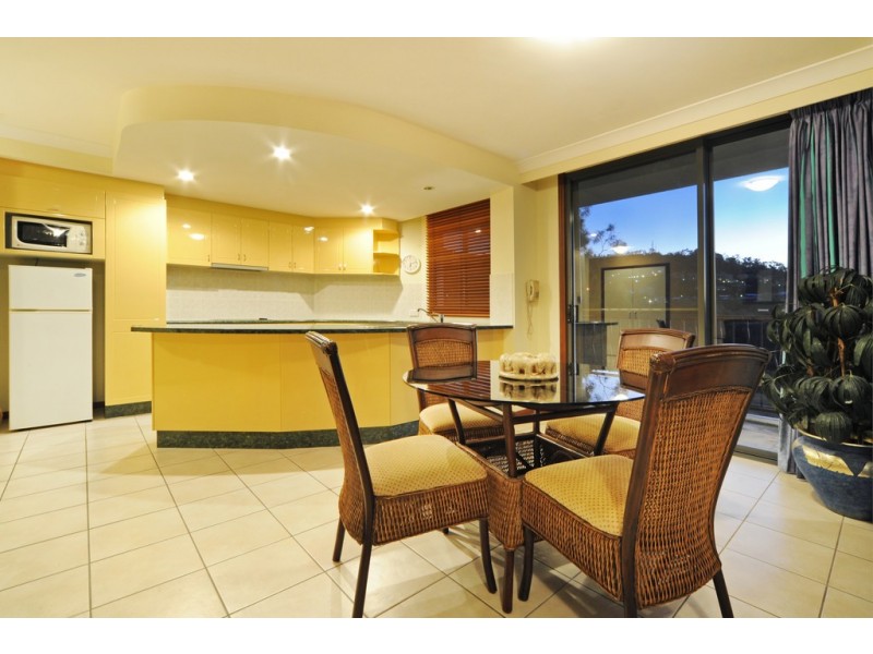 14/4 Golden Orchid Drive, Airlie Beach QLD 4802