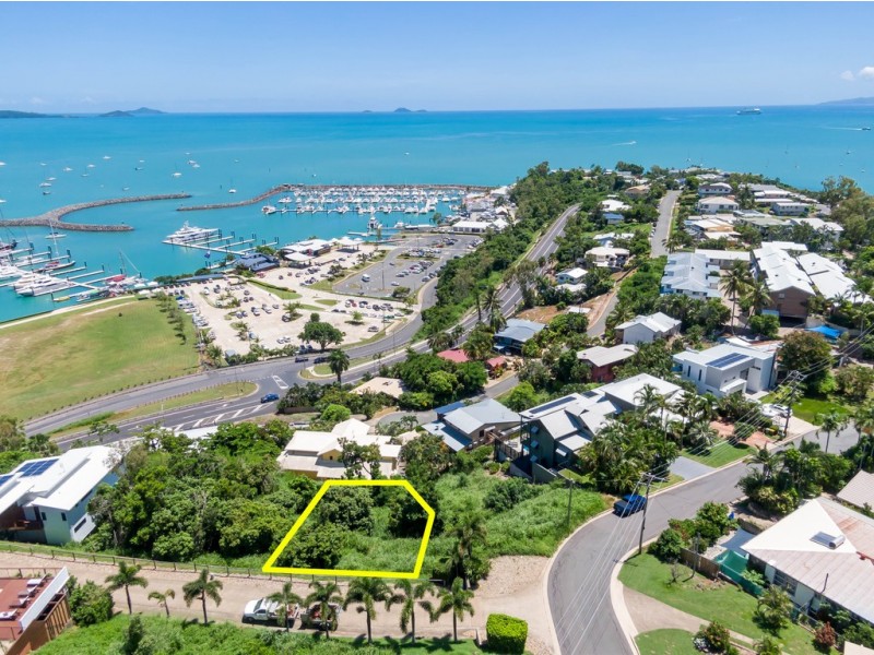 1/10 Kara Crescent, Airlie Beach QLD 4802