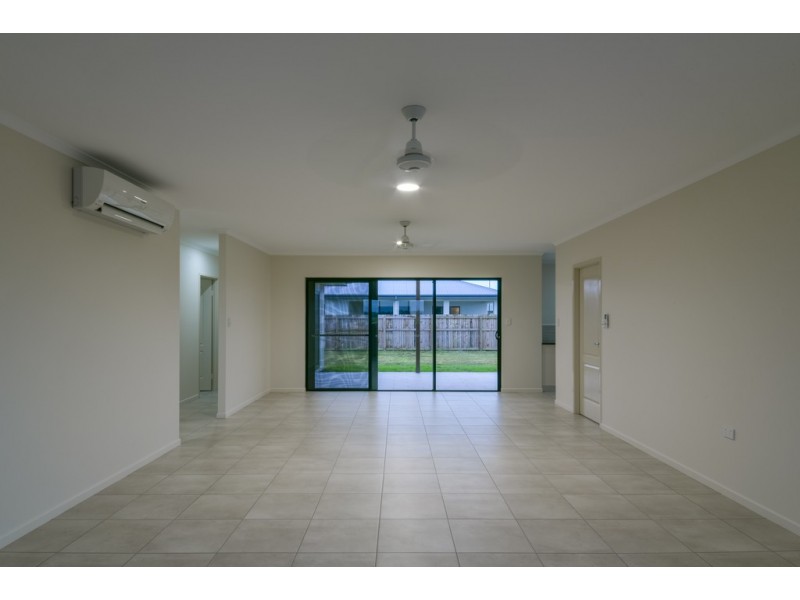 19 Tamarind Crescent, Proserpine QLD 4800