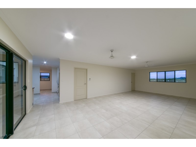 19 Tamarind Crescent, Proserpine QLD 4800
