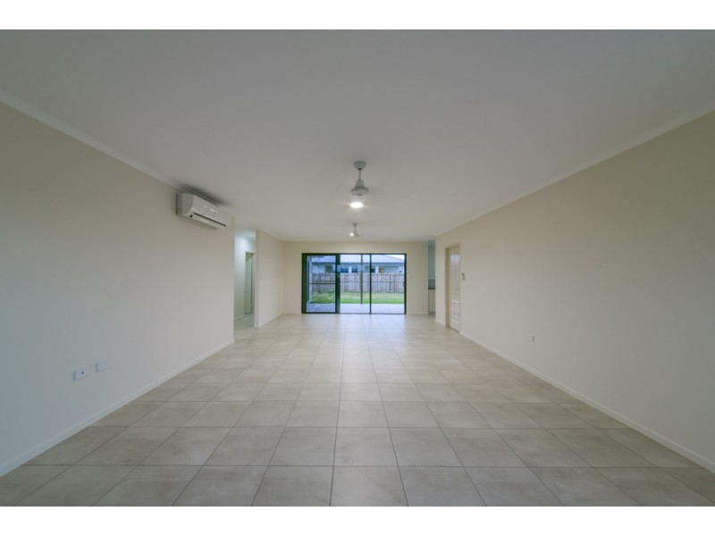 19 Tamarind Crescent, Proserpine QLD 4800