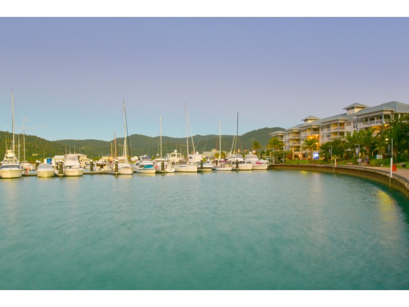 114/33 Port Drive, Airlie Beach QLD 4802