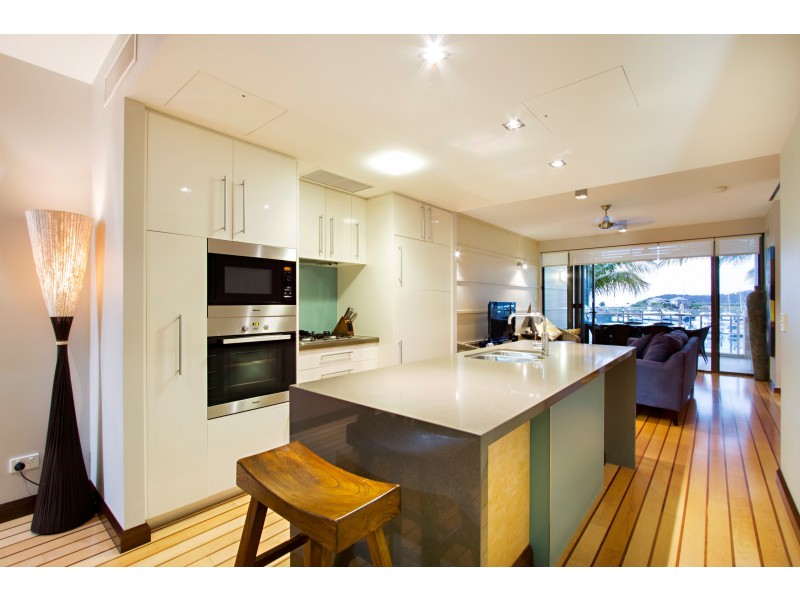 118/33 Port Drive, Airlie Beach QLD 4802