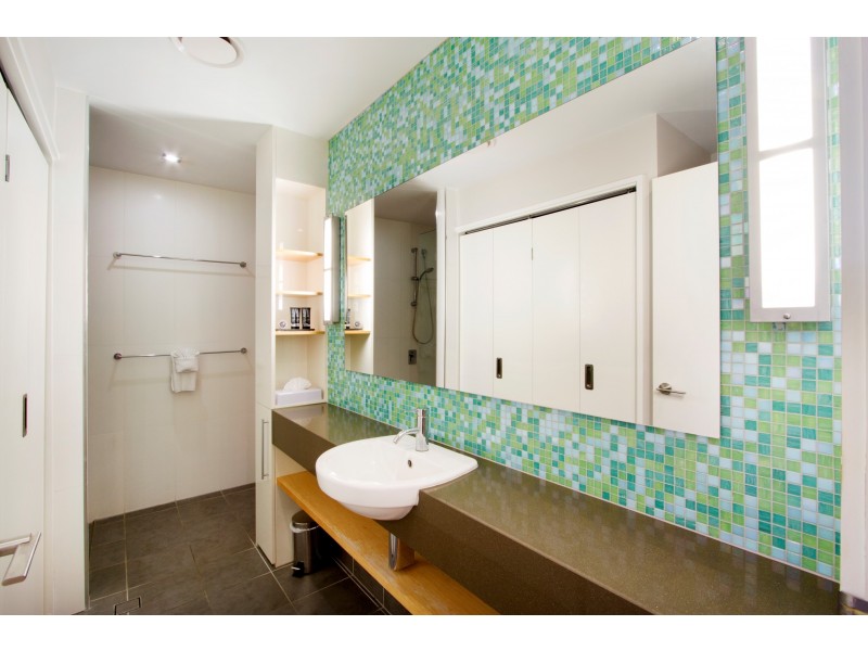 118/33 Port Drive, Airlie Beach QLD 4802