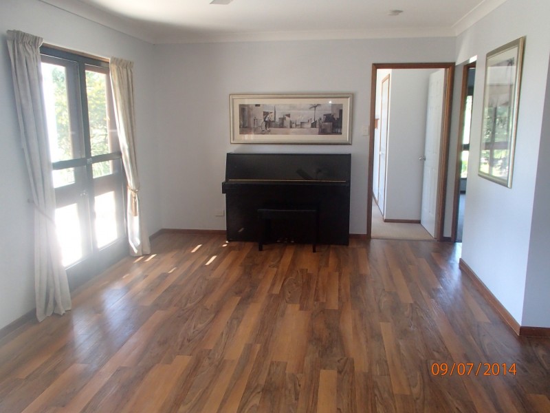 16 Hamilton Avenue, Cannonvale QLD 4802