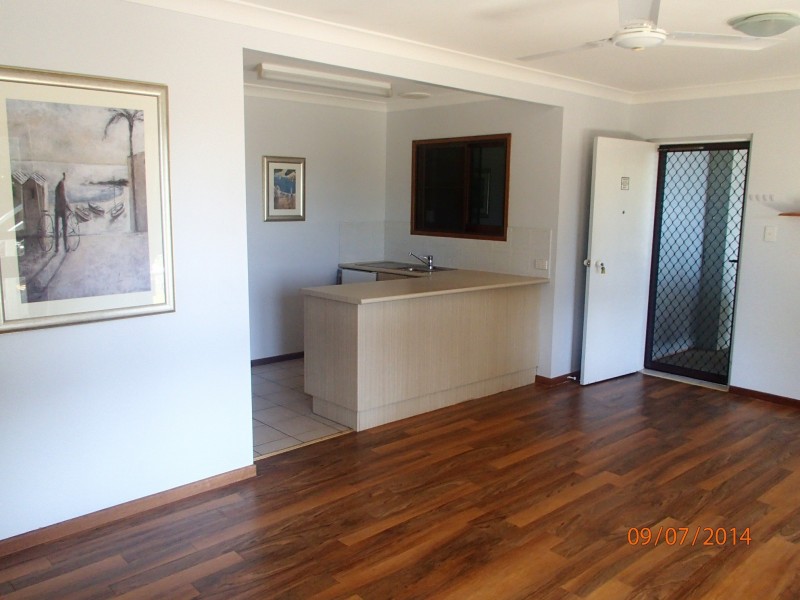 16 Hamilton Avenue, Cannonvale QLD 4802