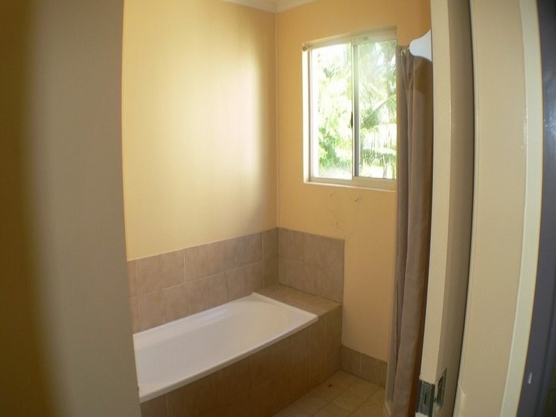 4/3 Maeva Street, Jubilee Pocket QLD 4802