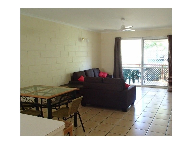 11/14 Island Drive, Cannonvale QLD 4802