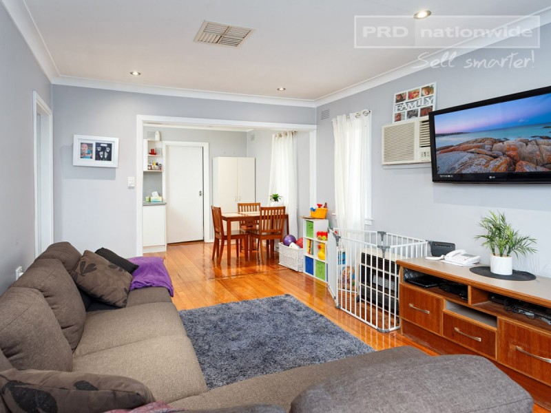 124 Bourke Street, Mount Austin NSW 2650