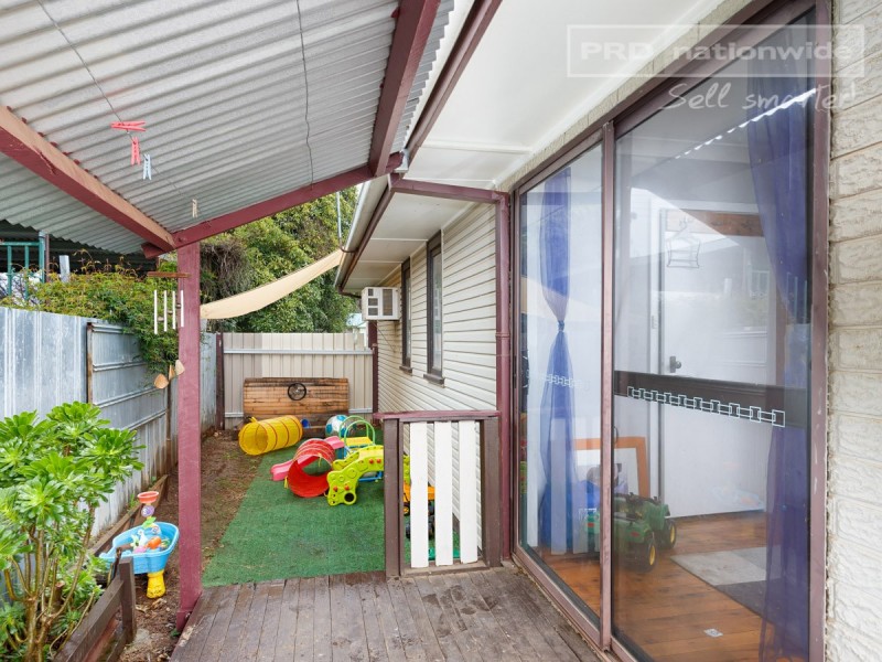 124 Bourke Street, Mount Austin NSW 2650