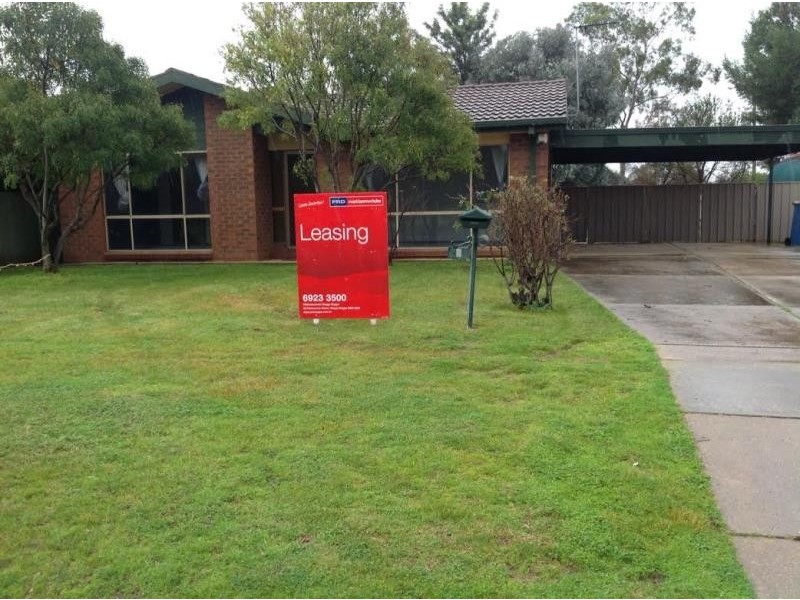 9 Nardoo Street, Glenfield Park NSW 2650