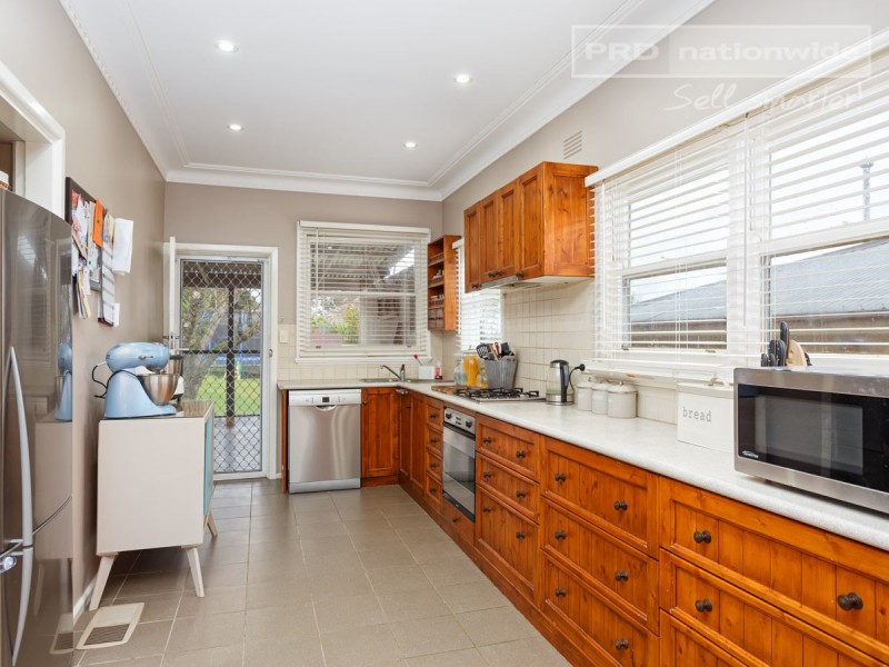 30 Rudd Street, Turvey Park NSW 2650