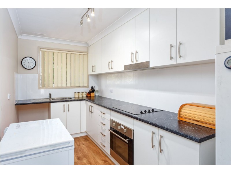 1/94 Urana Street, Turvey Park NSW 2650