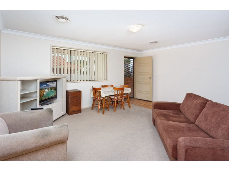 1/94 Urana Street, Turvey Park NSW 2650