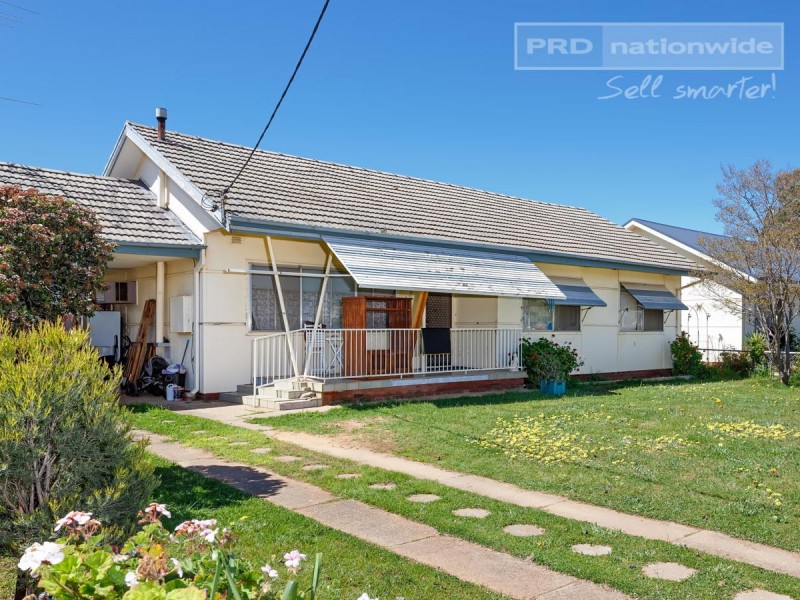 45 Cowabbie Street, Coolamon NSW 2701