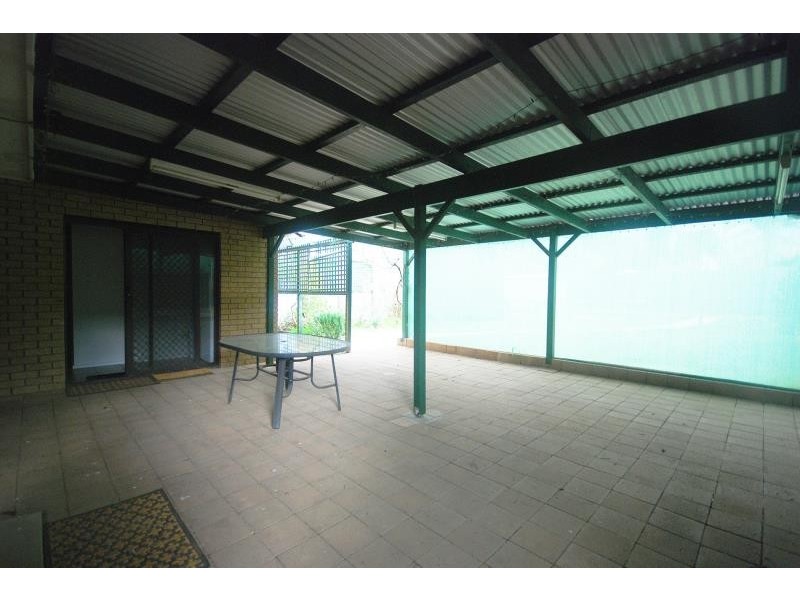 24 Pugsley Avenue, Estella NSW 2650