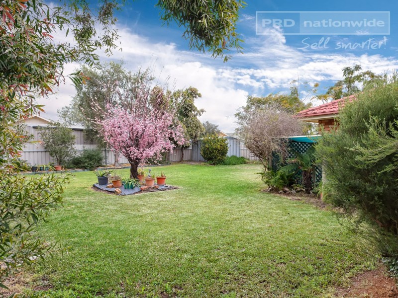 27 Nunkeri Street, Glenfield Park NSW 2650