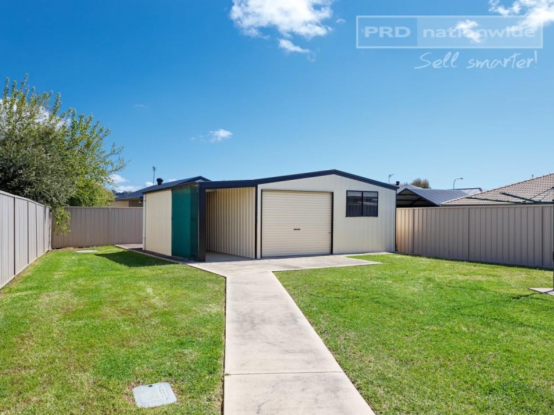 7 Yoogali Street, Glenfield Park NSW 2650