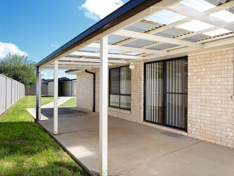 7 Yoogali Street, Glenfield Park NSW 2650