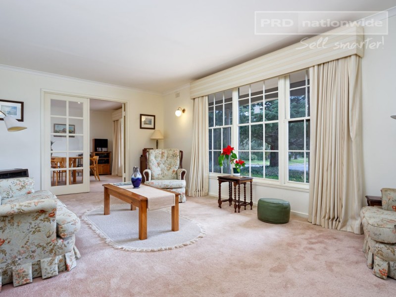 30 Norfolk Avenue, Lake Albert NSW 2650