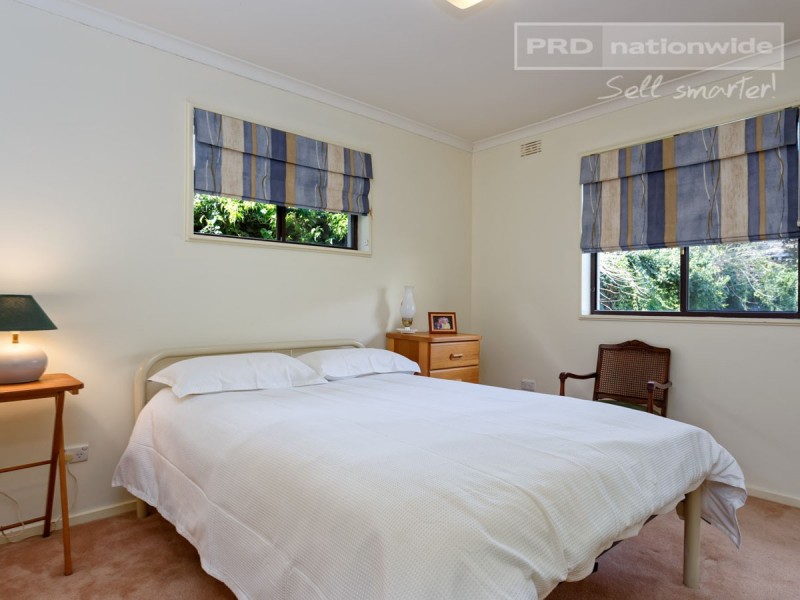 30 Norfolk Avenue, Lake Albert NSW 2650