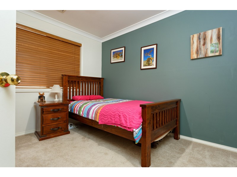 6 Fletcher Place, Kooringal NSW 2650