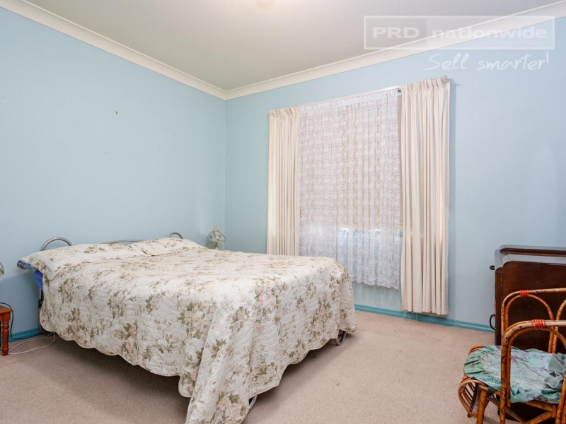 7 Lachlan Place, Tatton NSW 2650