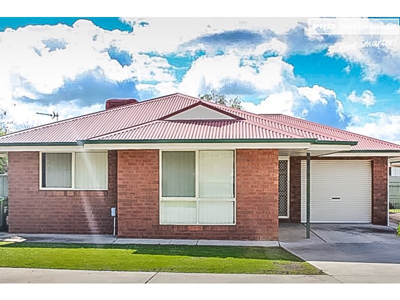 2/29 The Boulevarde, Kooringal NSW 2650