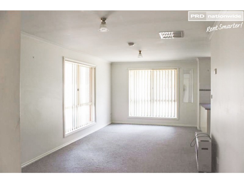 2/29 The Boulevarde, Kooringal NSW 2650